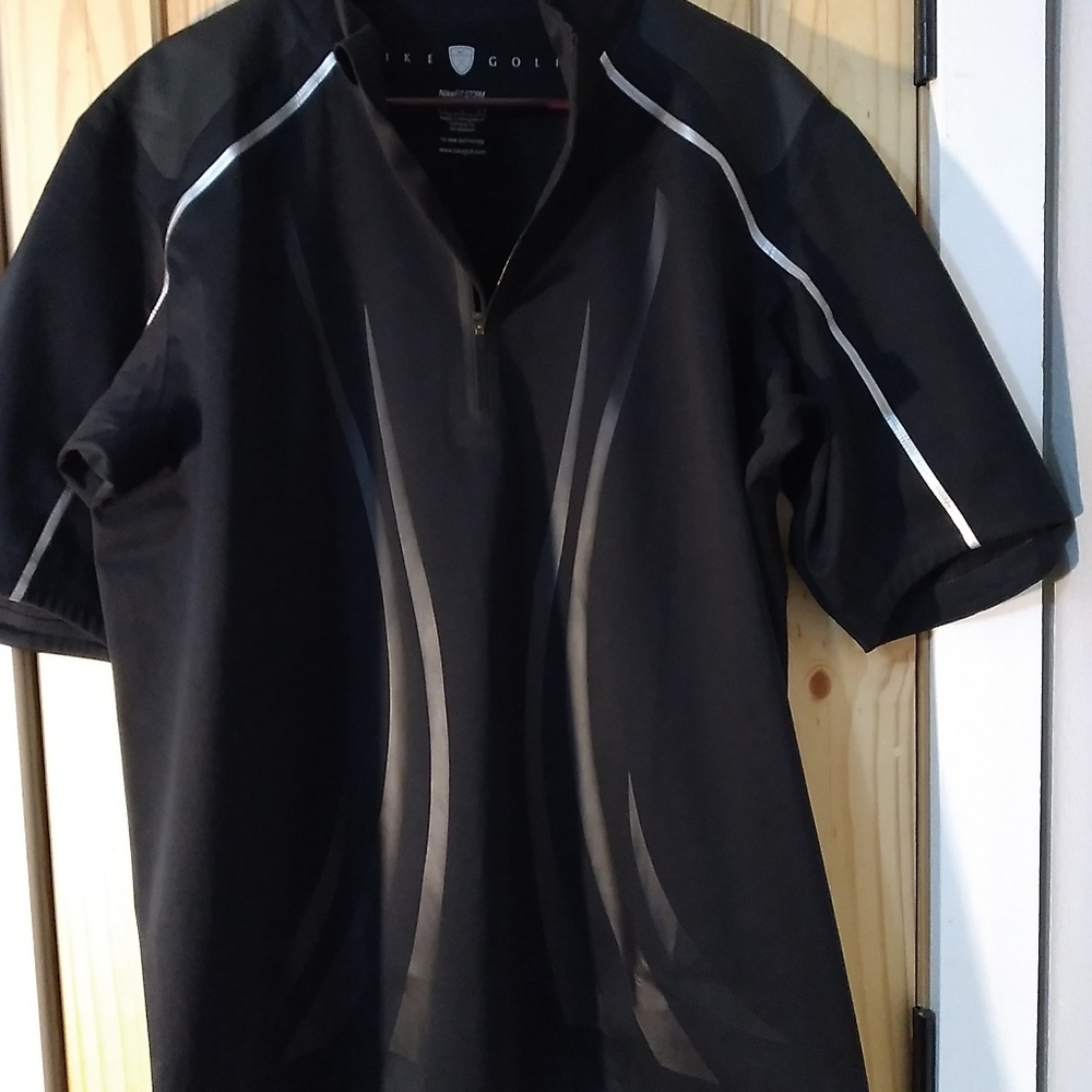 Nike Mens reflective Golf  jacket size large.